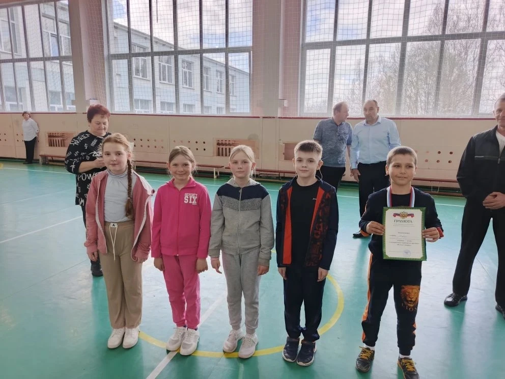 "ВЕСЁЛЫЕ СТАРТЫ"🏀🏐⚽️

️8 апреля 2026 года учащиеся начальных классов нашей школы: Коняев Захар, Ту