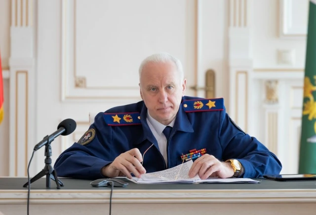 🏚️ Бастрыкин потребовал доклад по делу о заброшенном доме в Канаше