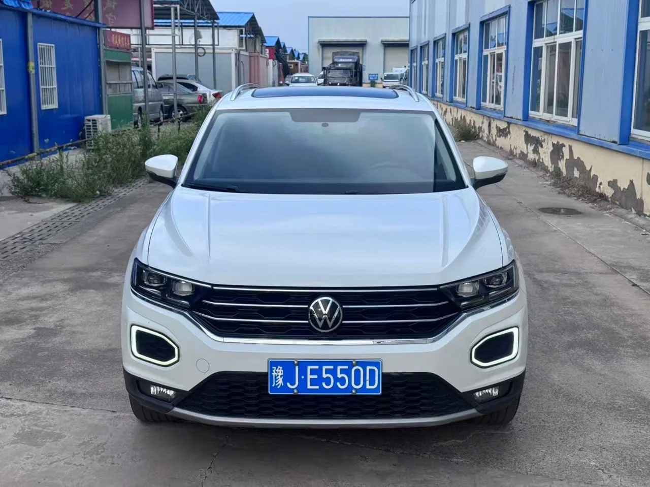 🇨🇳🇩🇪 VW T-ROC 1.4T (150 л.с.)