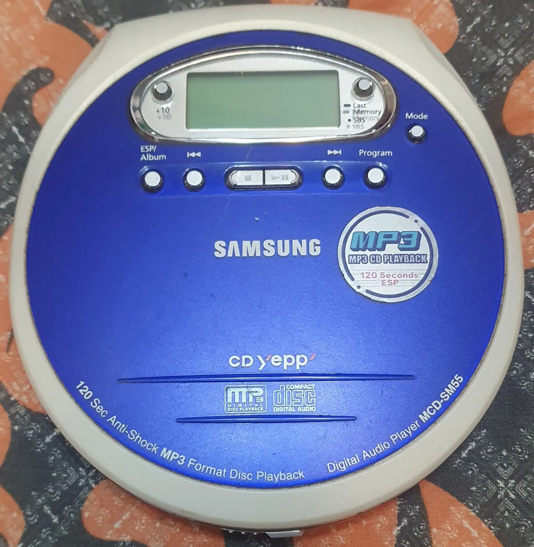 CD MP3 плеер Samsung продам за 2.000 р