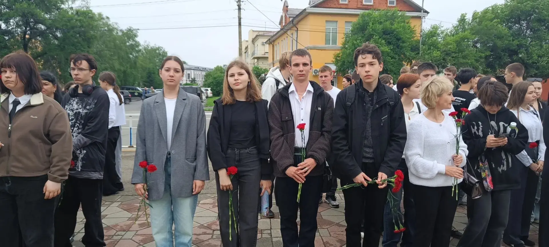 В День памяти и скорби 22 июня 2026 года студенты Приморского ГАТУ приняли участие в церемонии возло