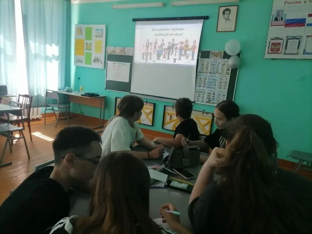 #ЛагерьОВД Сегодня в нашем лагере было особенно интересно, ведь мы посвятили целый день...