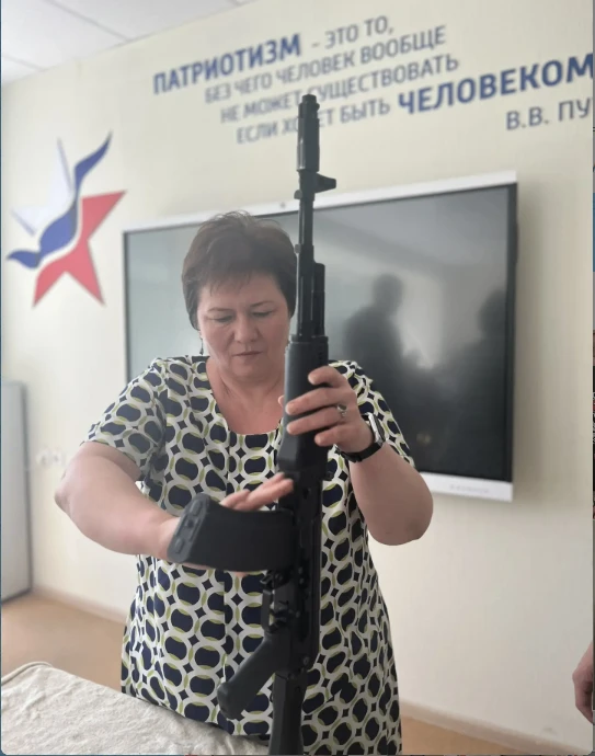 Директор — в строю! А вы видели, как это было? 👀В  колледже — жара! Учебные сборы идут полным ходом