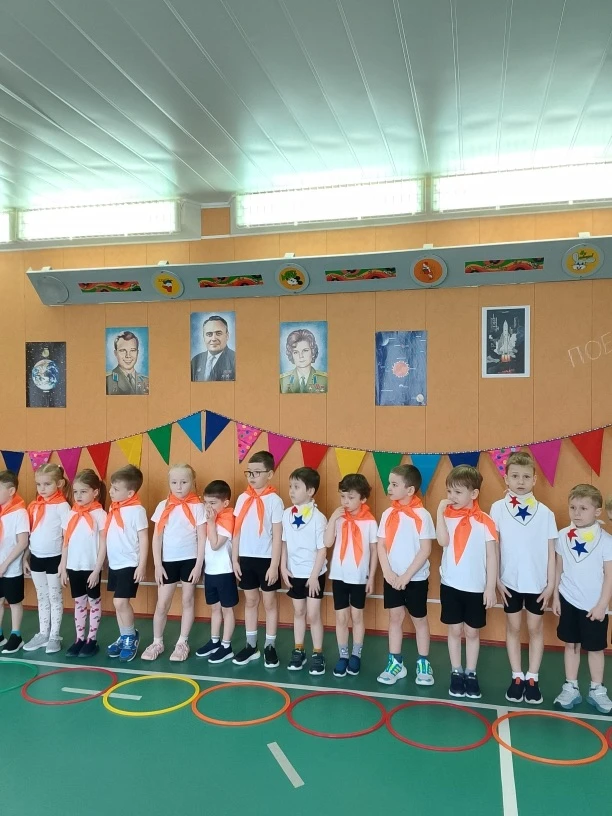 ⭐ Эстафета в детском саду "Росток"  💫 В детском саду "Росток" прошло увлекательное физкультурное мер