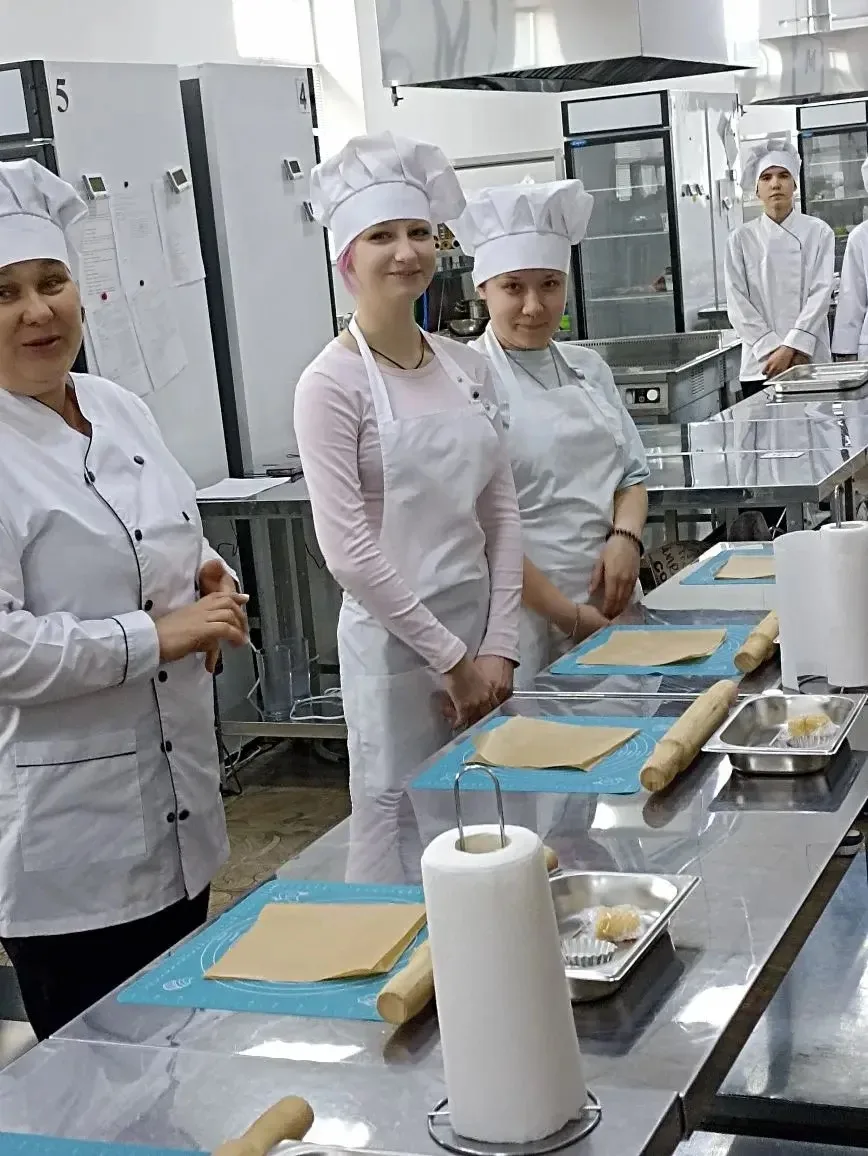 Учащиеся 9-х классов нашего Лицея посетили Черногорский горно-строительный техникум и Хакасский мног
