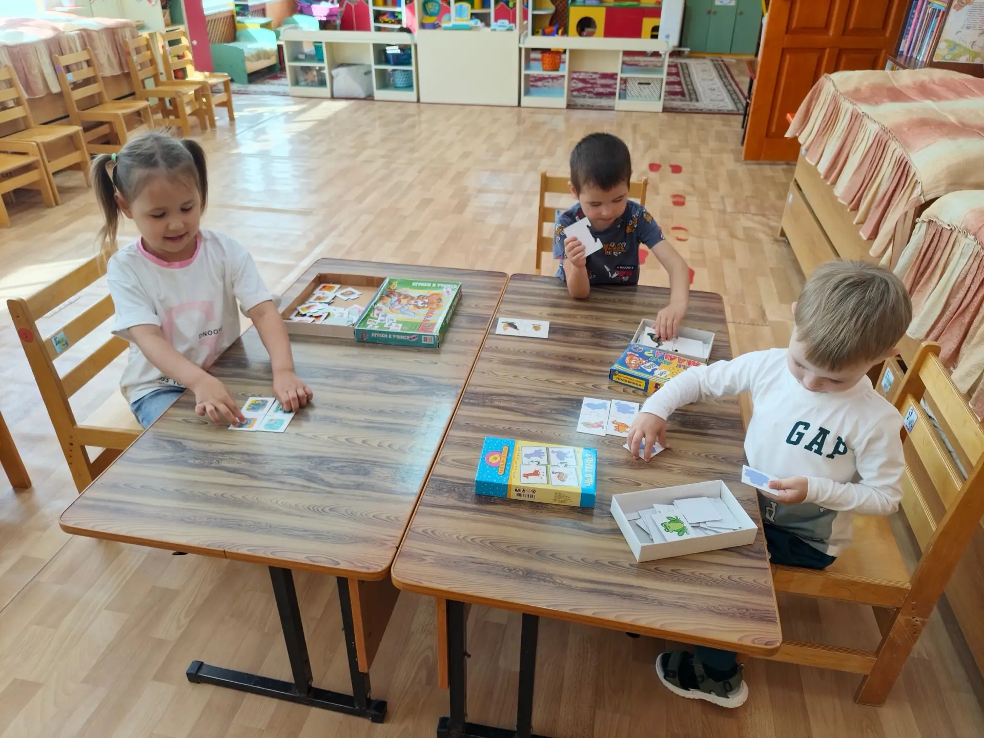 👫👫Воспитанники детского сада п. Маяк очень любят играть в настольные развивающие игры...