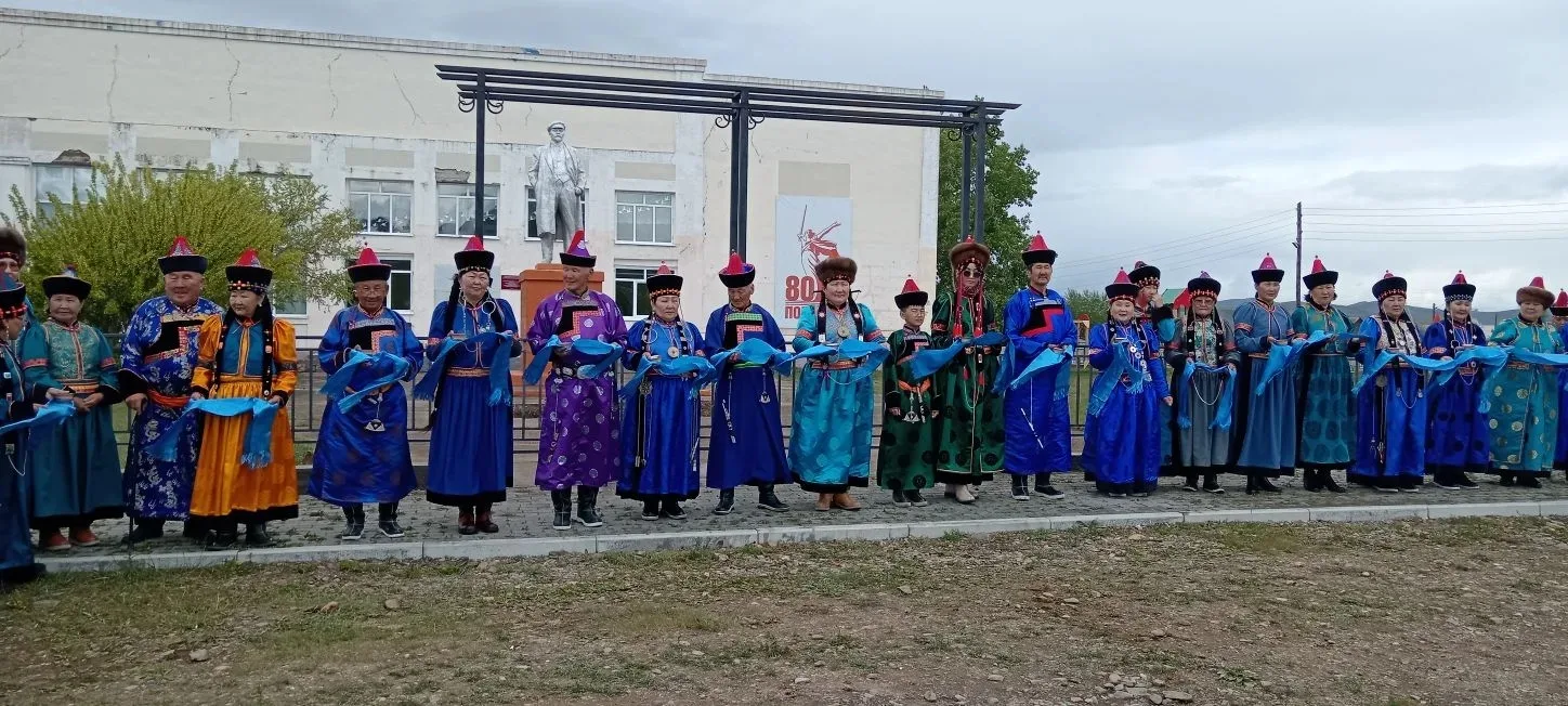 ☀Всероссийскую фольклорную экспедицию в Зуткулее встречали по всем бурятским традициям ...