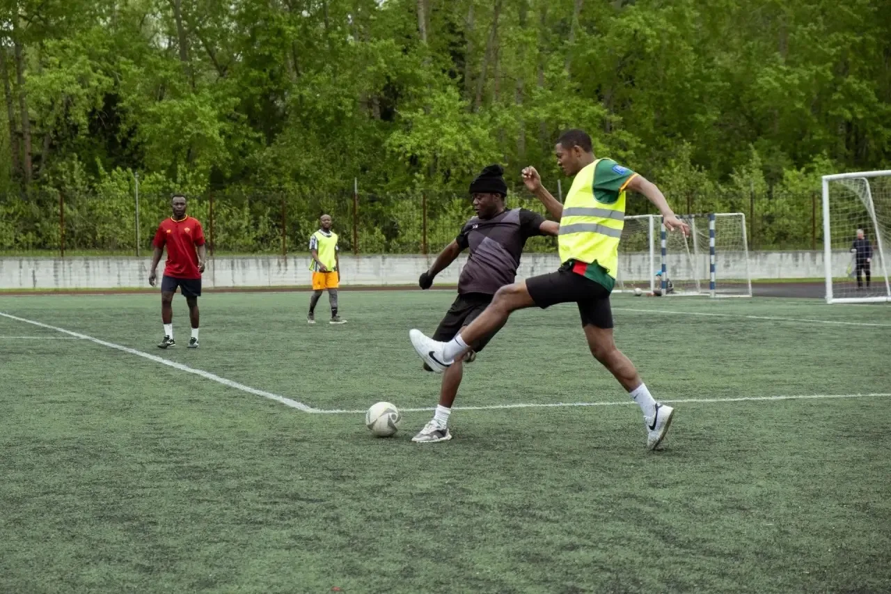 ⚽️ Праздник на поле: футбольный турнир наших студентов из Камеруна   Слушатели подготовительного отд