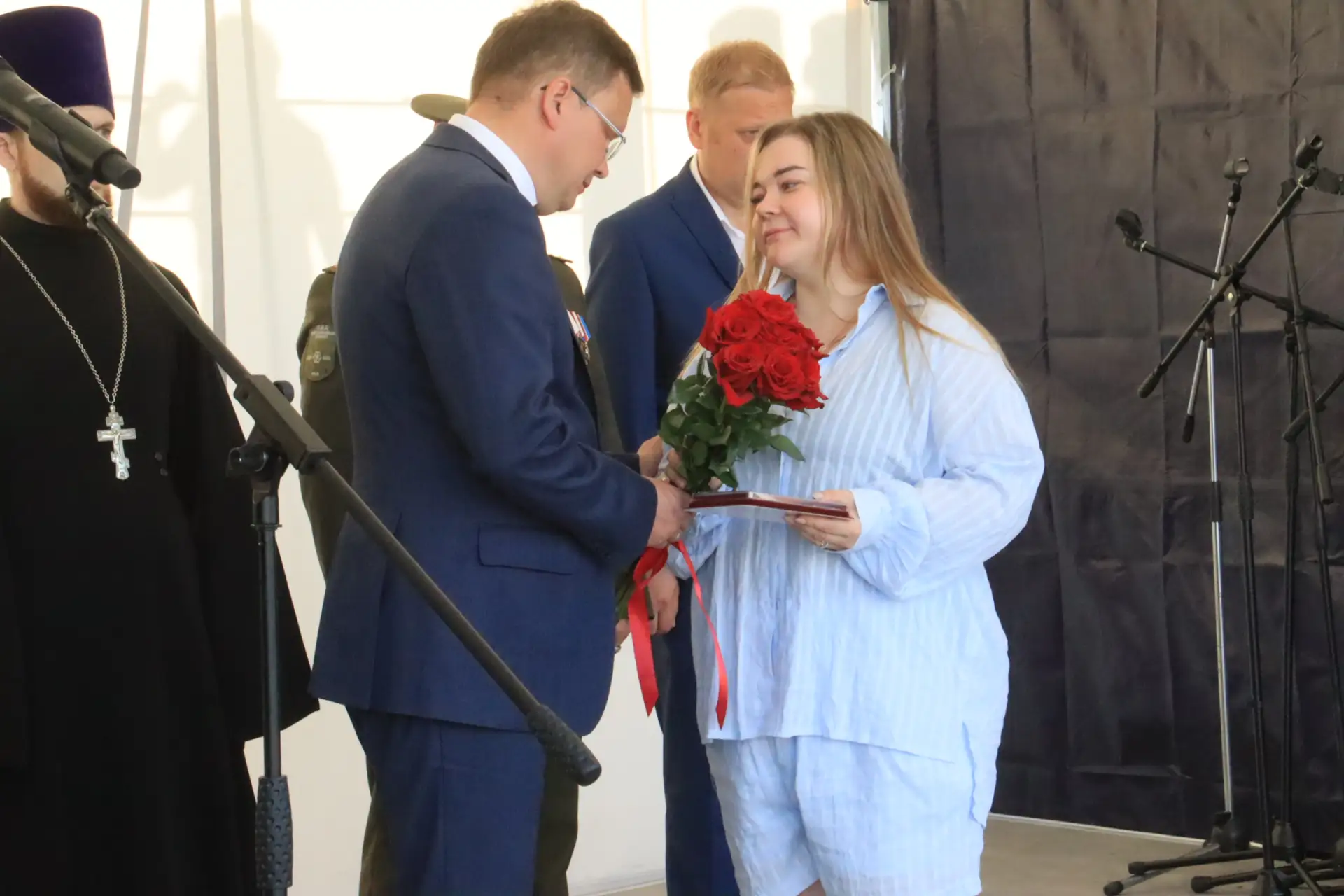 В Академическом прошел «Парад поколений» – одно из самых трогательных и красочных мероприятий, ставш