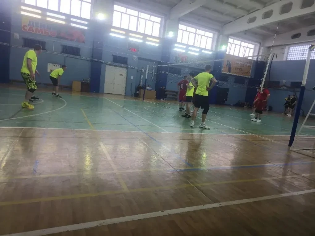 🏐 В Михайловке прошёл Турнир по волейболу среди мужских команд, посвящённый Победе в В...
