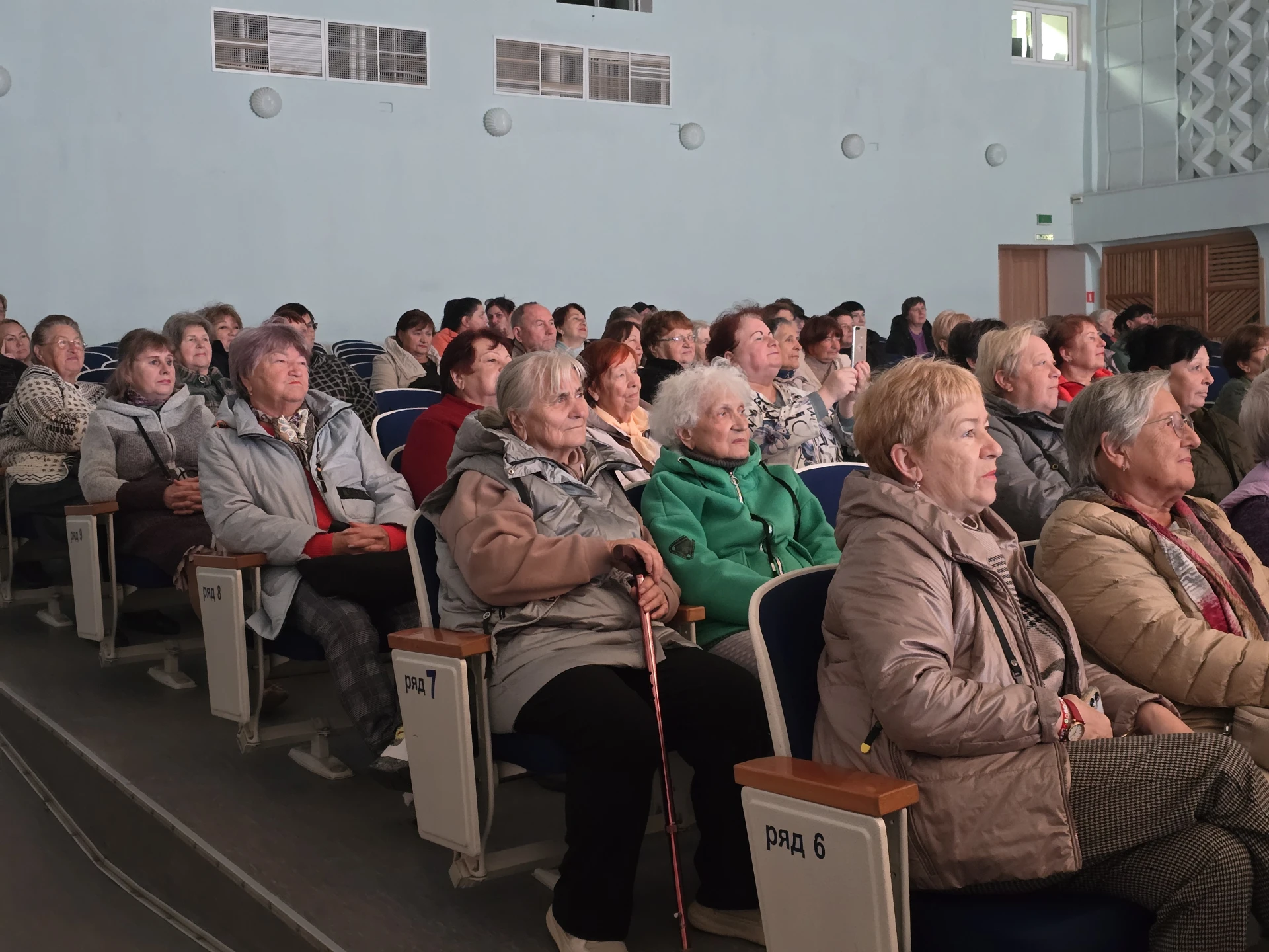 «Осенний вальс» для старшего поколения