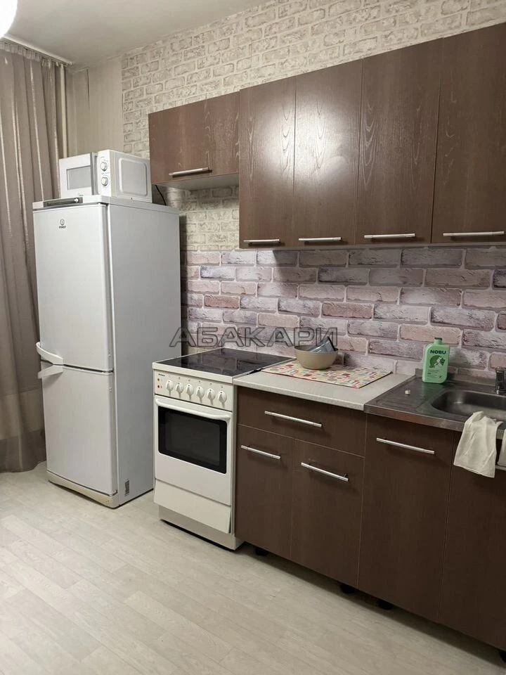 🏠 улица Батурина, 20