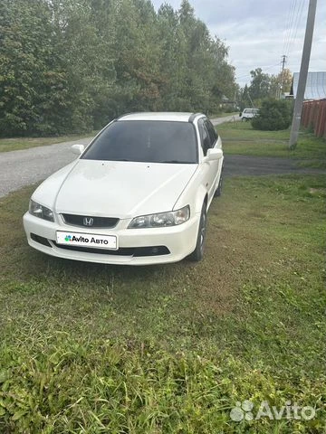 🚗 Модель: Honda Accord 2.3 AT, 2001, 368 000 км