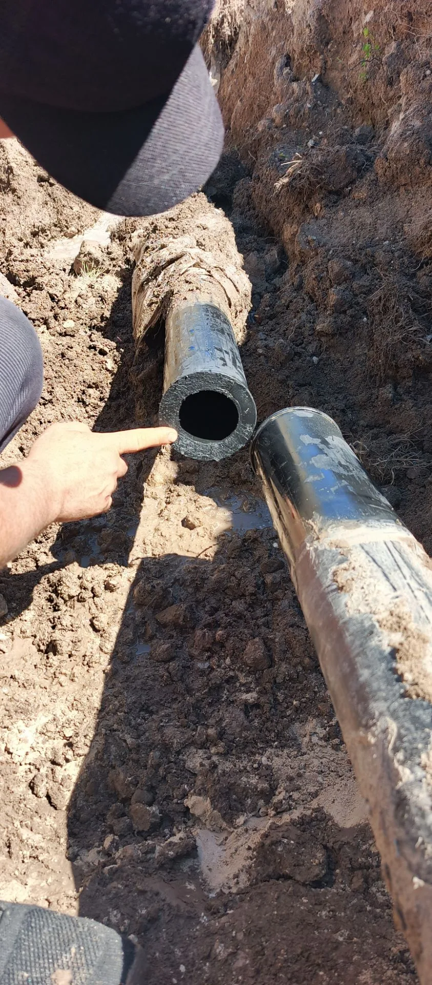 Пайка труб в центральной трубы водопровода Сивух-Орота .
