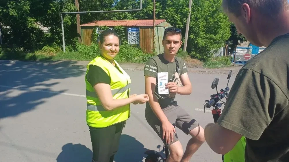 В рамках  обеспечения безопасности подрастающего поколения  членами  родительского патруля ГБОУ ЛНР 