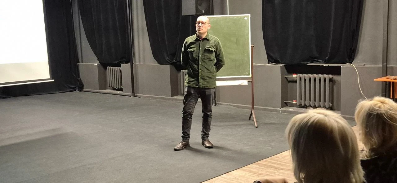Специалисты Новосибирского центра креативных индустрий провели лекцию для преподавателей