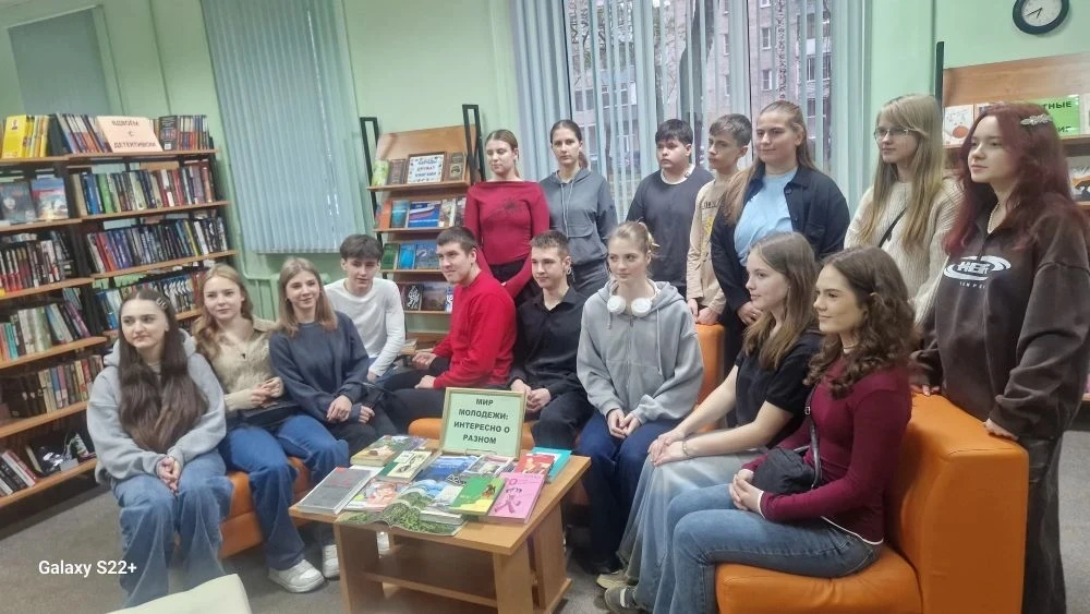 📚 Экскурсия в Библиотечный центр «Южный»: 9В открыл для себя мир книг и музыки