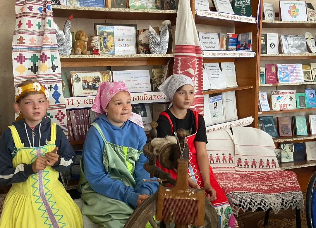 💫Пушкинский День в
Вышнереутчанском СДК☀️     🔥Совместно с библиотекой для ребят из пришкольного л