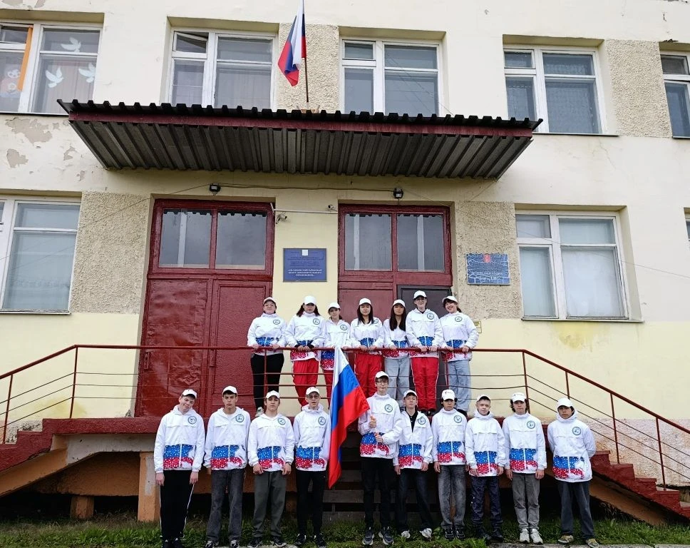 «Флаг России гордо реет над Билибино: акция с участием