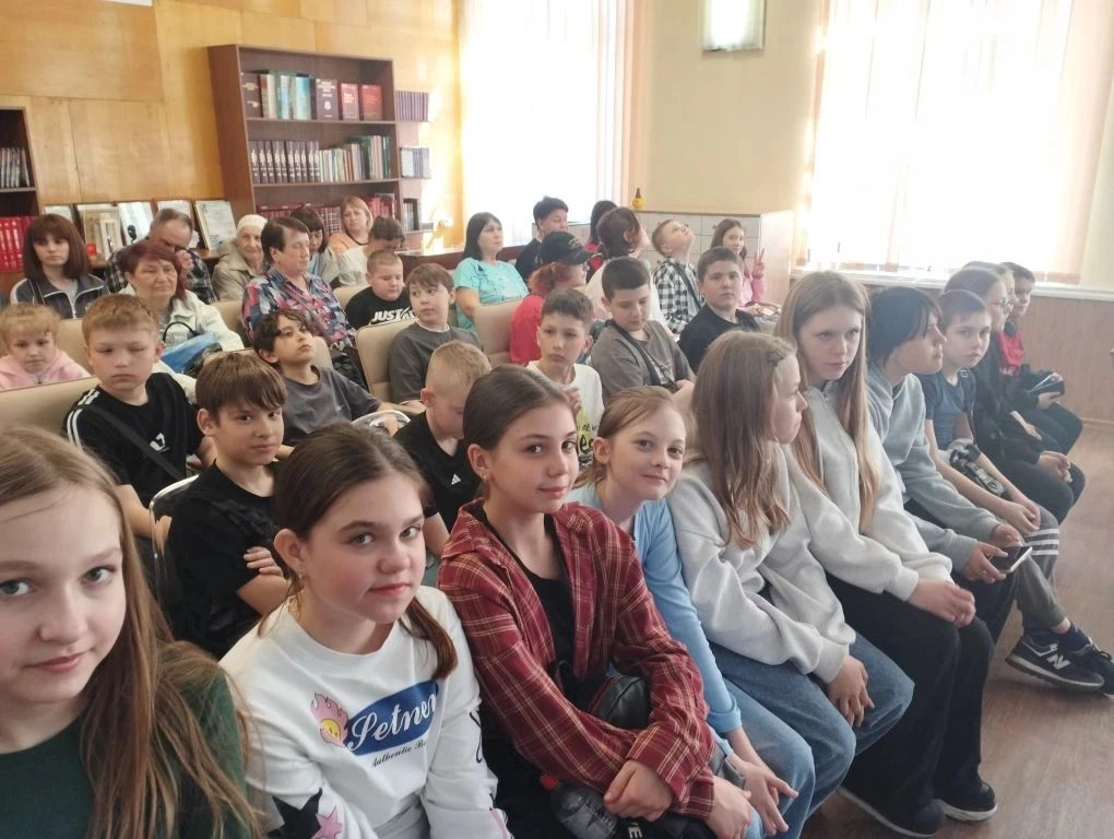 Конец недели для пятиклассников МБОУ "СОШ №15" выдался очень насыщенным. После уроков ребята дружным