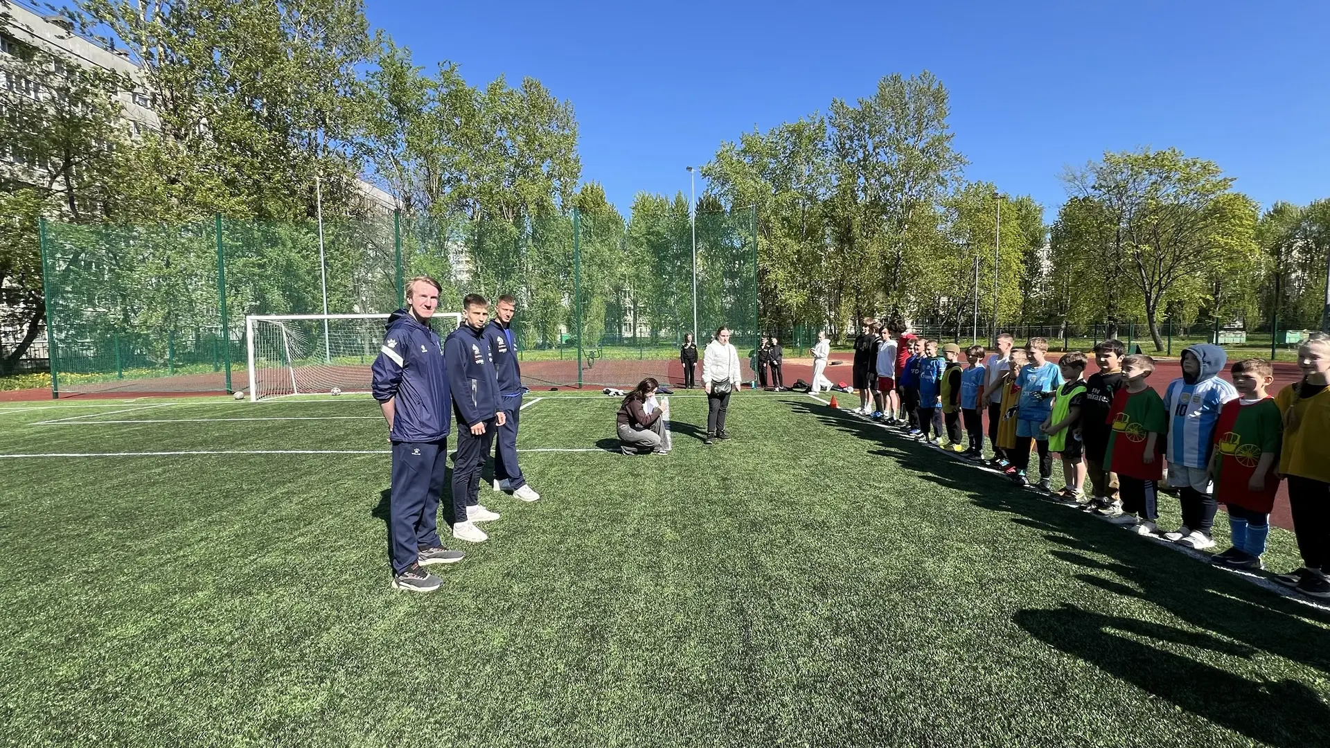 ⚽ ЯРКИЙ СПОРТИВНЫЙ ДЕНЬ В НАШЕЙ ШКОЛЕ! ⚽