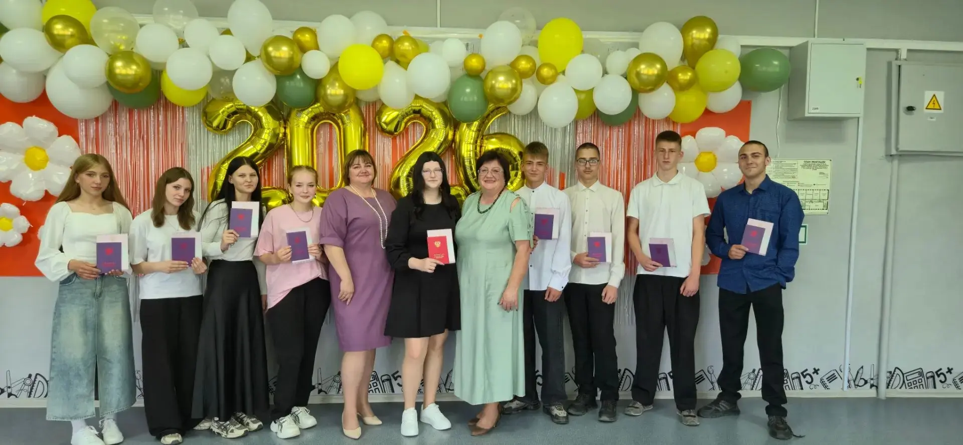 🌟Выпускной-2026✨ 26 июня 2026 года главные слова сказаны, а аттестаты — вручены! 🎓✨
Вчера в нашей 