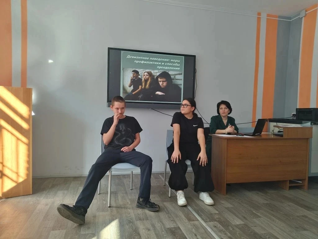 Психологический вектор: работаем над безопасной средой в школе и детском саду 🧠✨  26 марта наша школ