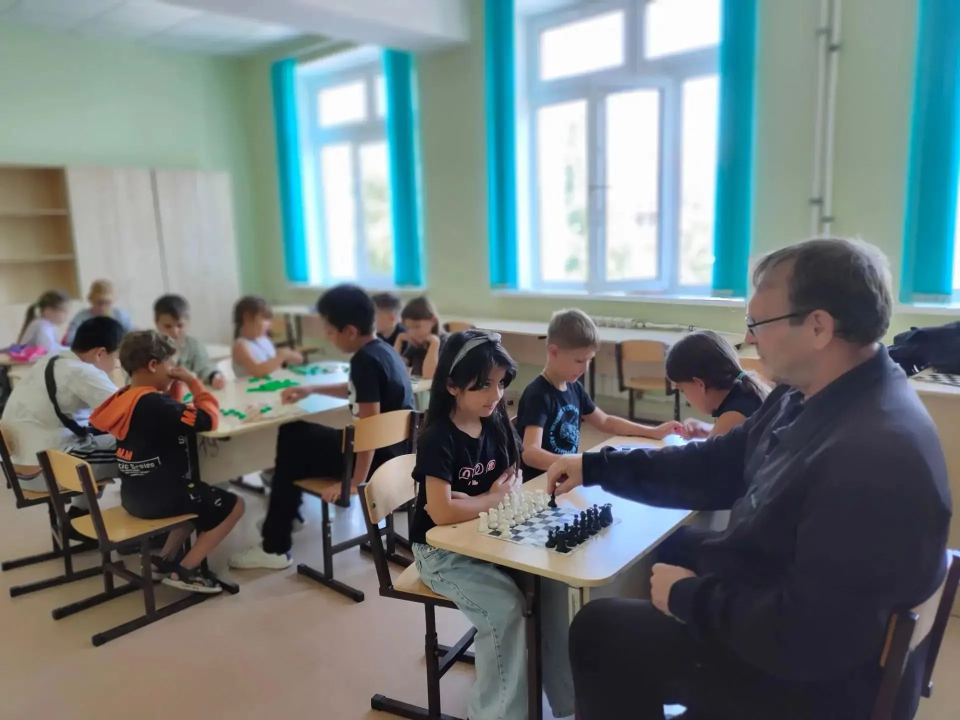 В городском лагере на базе СОШ №1 города Медногорска состоялся увлекательное обучающее ...