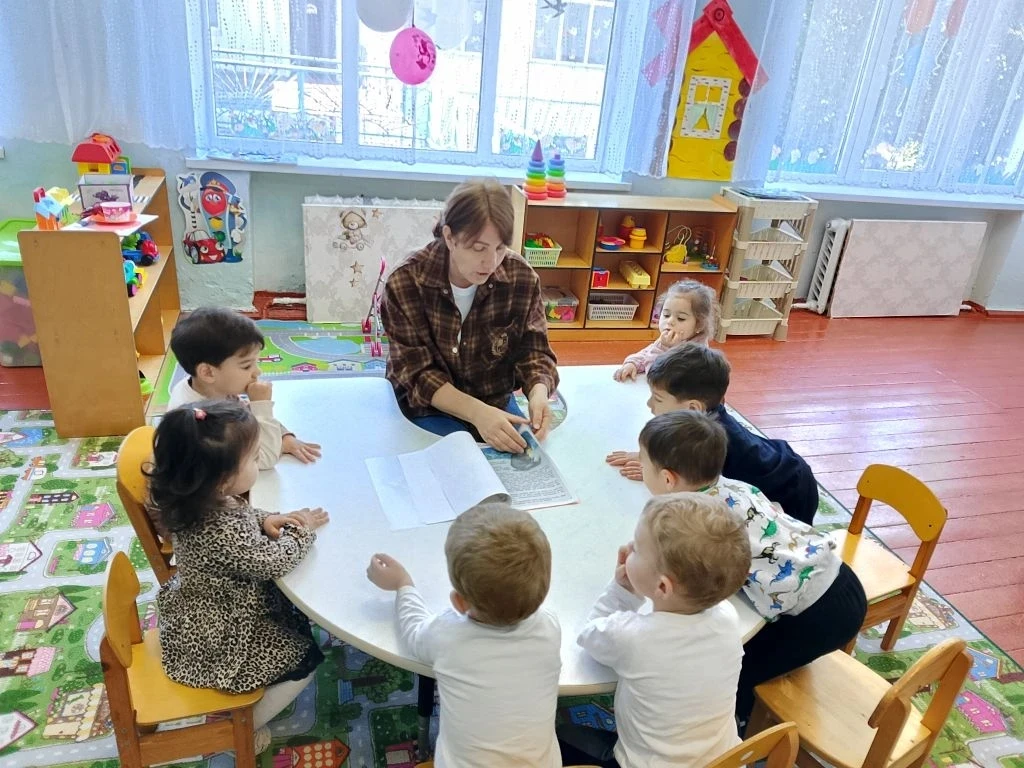 📚"Чтение сказок народов России", книжное путешествие в младшей и дошкольной группы.
Каждая сказка –