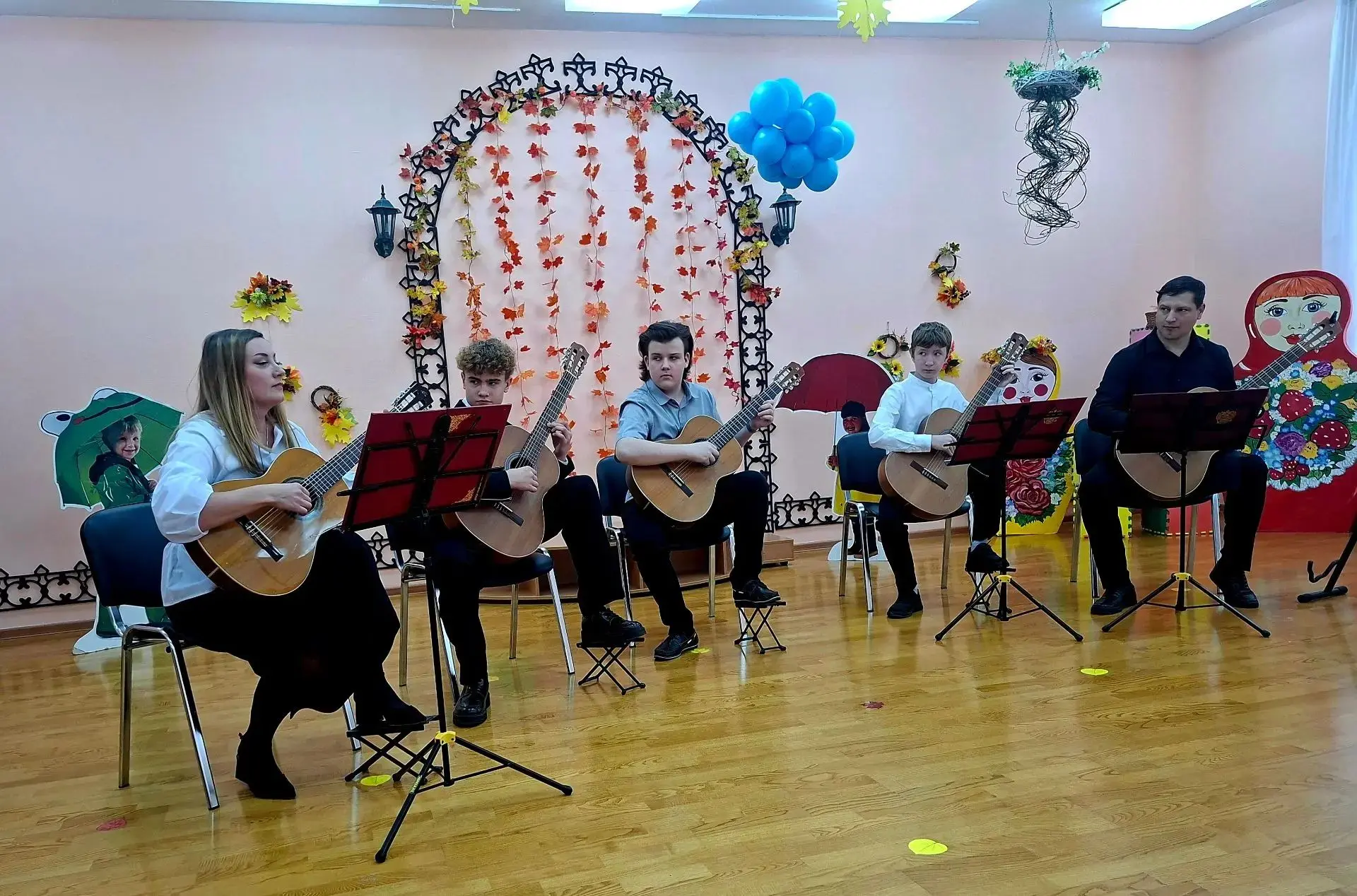 Музыкальный праздник в «Умке» - день, когда зазвучал весь мир! 🎹 🎻