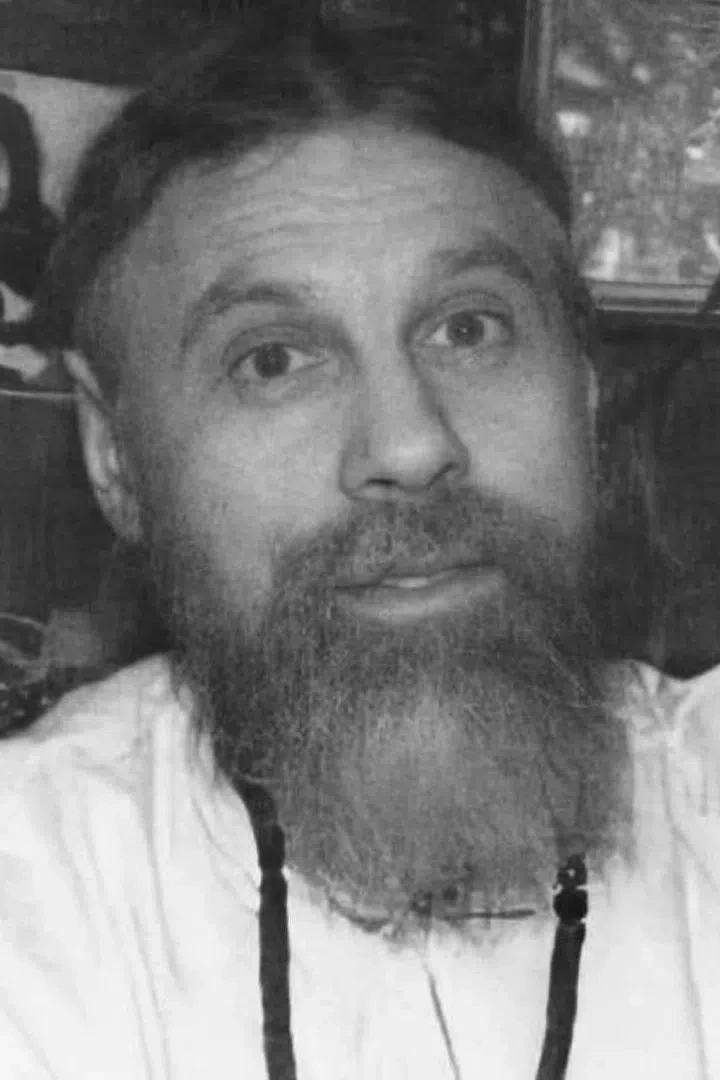 Не только Вам, но и святым было много препятствий от родственников, чтобы шествовать за Христом. Свя