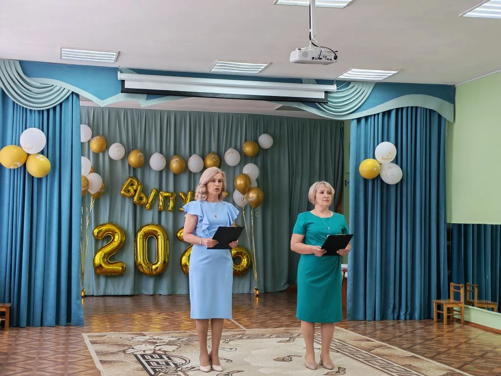 🕺💃 Сегодня в подготовительной компенсирующей группе прошёл выпускной.