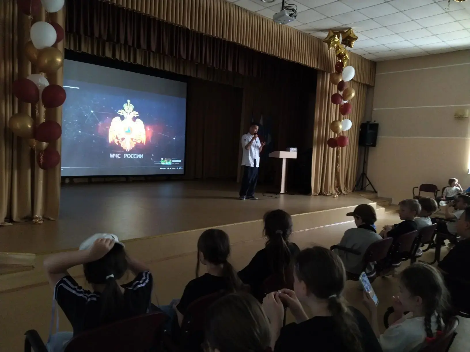 ☀️ Безопасное лето 2026 в Школе №24!

В нашем пришкольном лагере прошёл большой интенсив, посвящённы