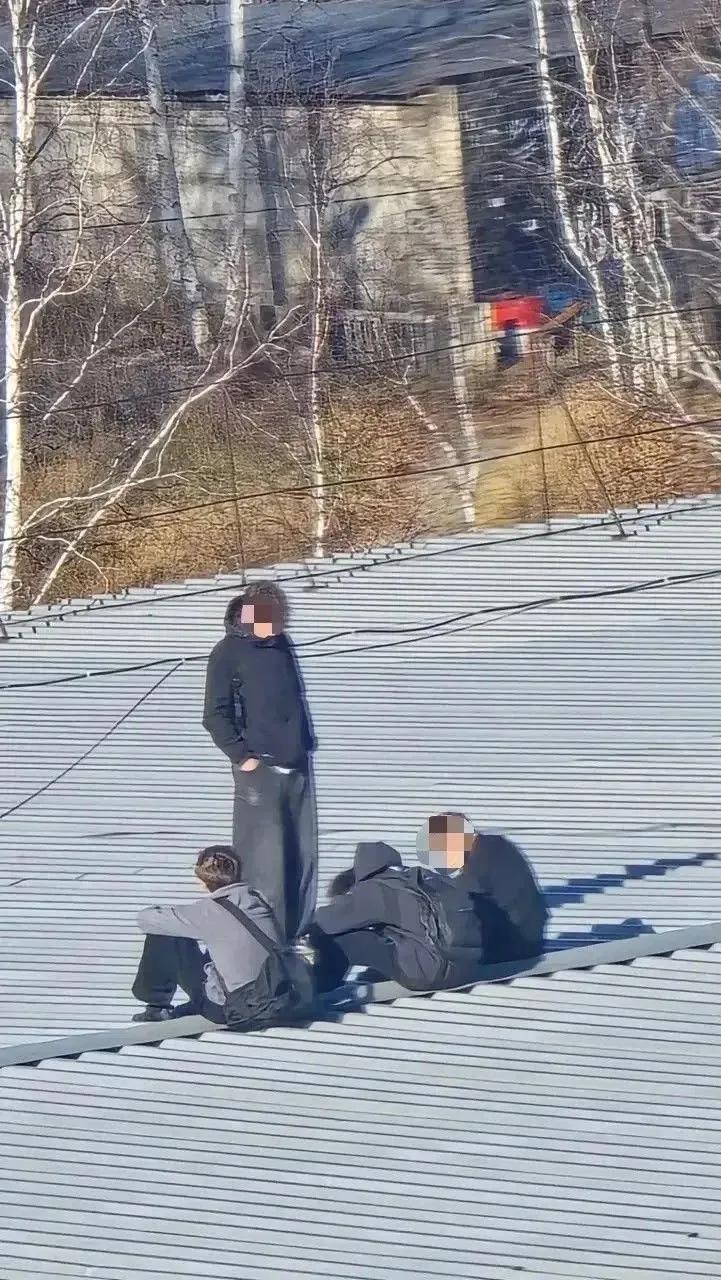 🙄 В Тынде заметили юных руферов