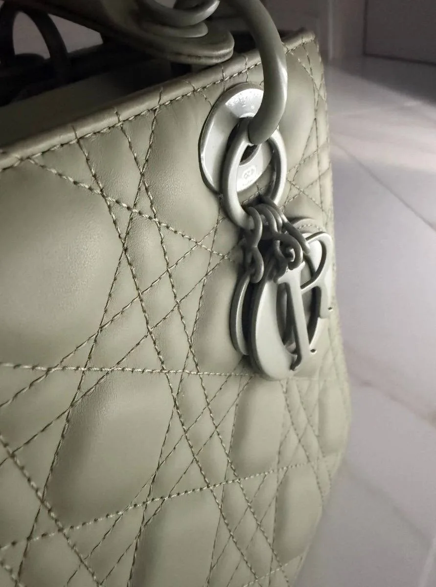 Сумочка Lady Dior 😍