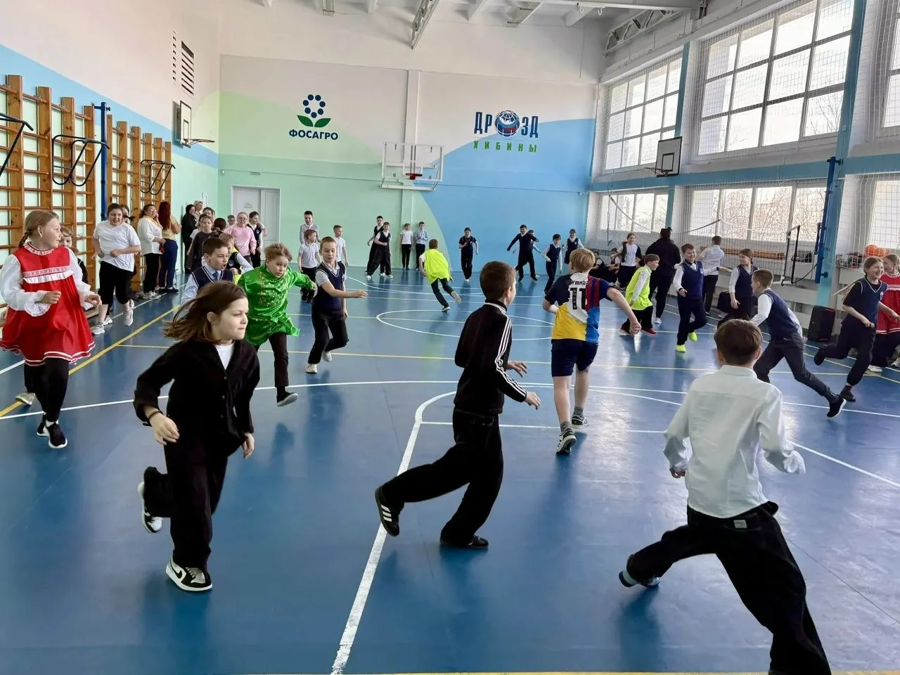 🌍 Этно-код: секреты единства - праздник дружбы народов России!   🔥 30 апреля, в День коренных малочи