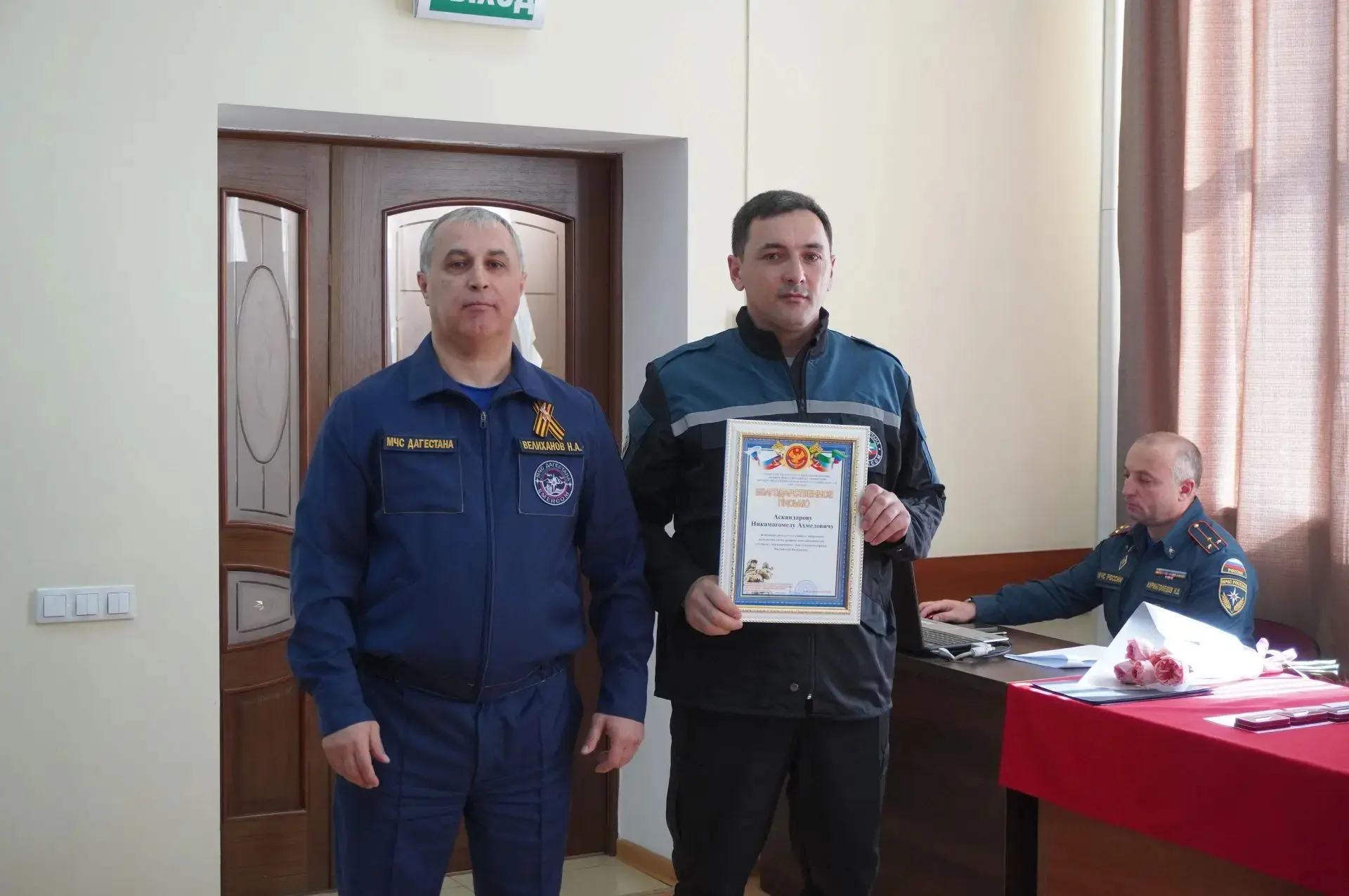 🎗В МЧС Дагестана состоялось торжественное мероприятие ко Дню пожарной охраны   Открывая праздничное 