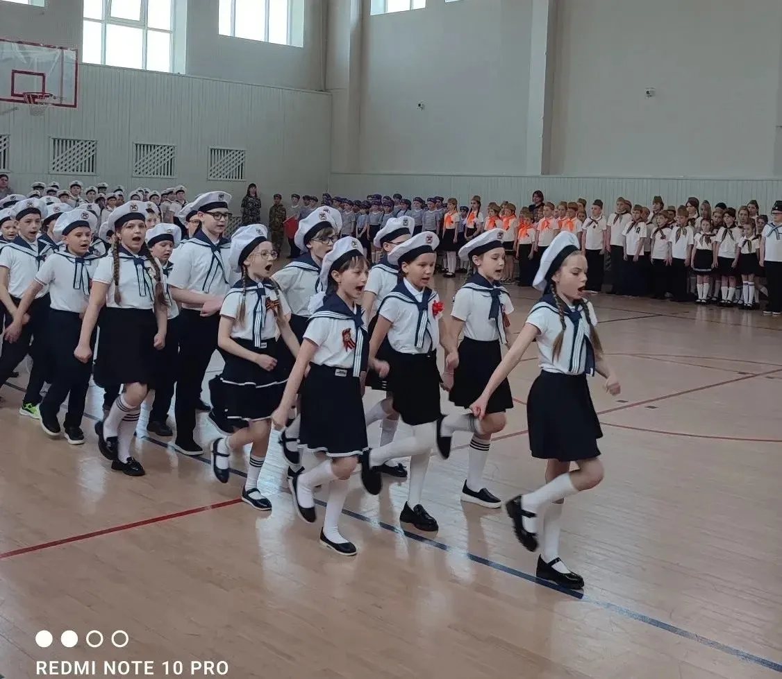 В нашей школе царила по-настоящему праздничная и торжественная атмосфера! ⭐️   В преддверии 9 Мая дл