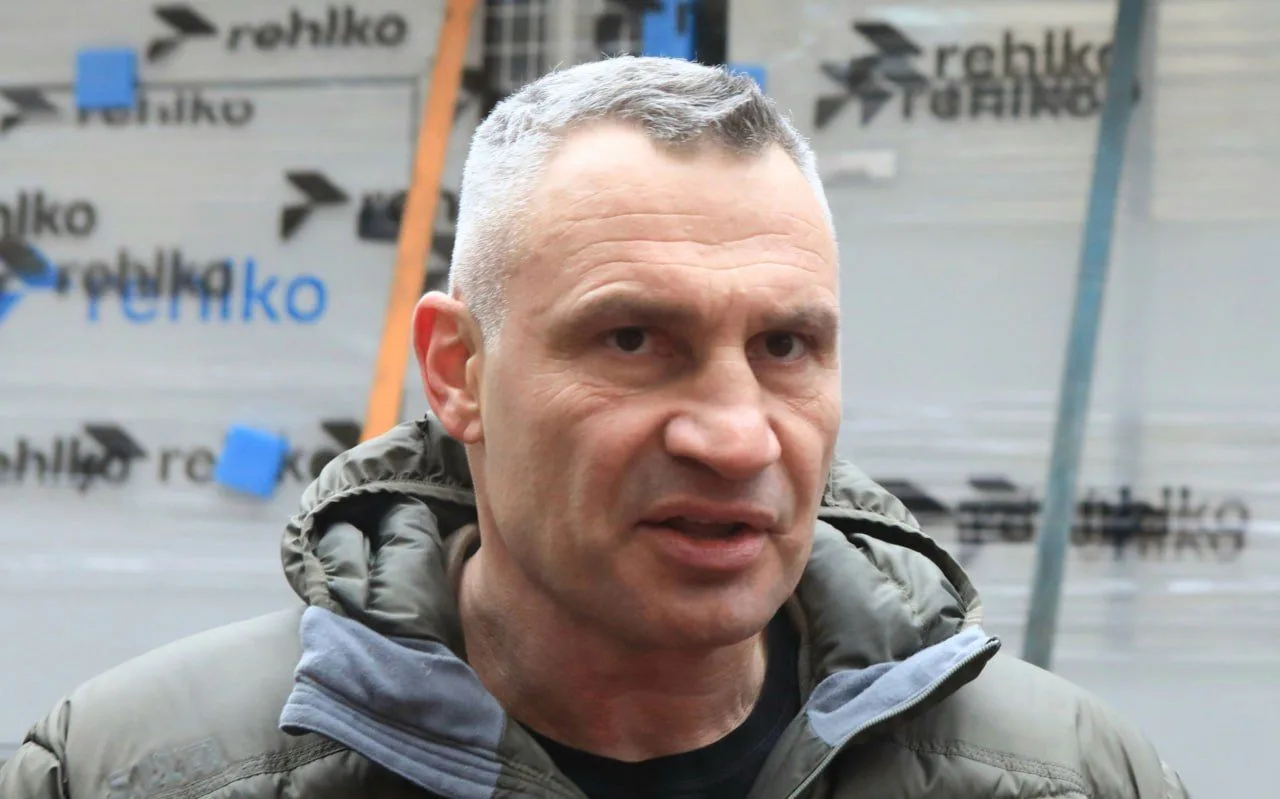 Зеленский назначил Кличко ответственным за подготовку Киева к зиме 🥶