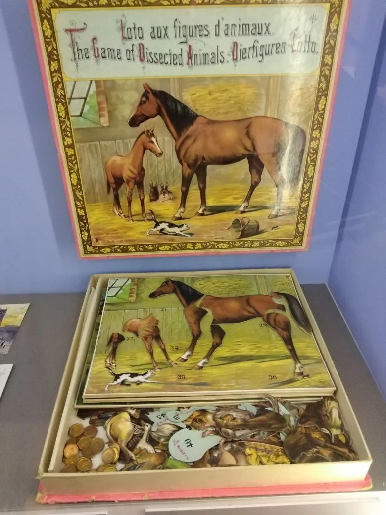 Картинки для раскрашивания, пазлы и настольная игра XIXв