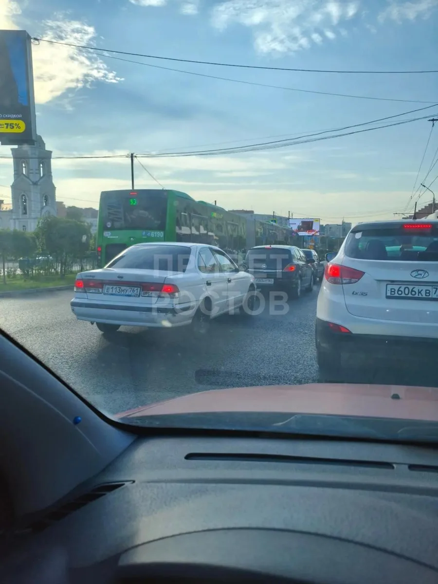 В продолжении темы гонок автобусов по Ростову