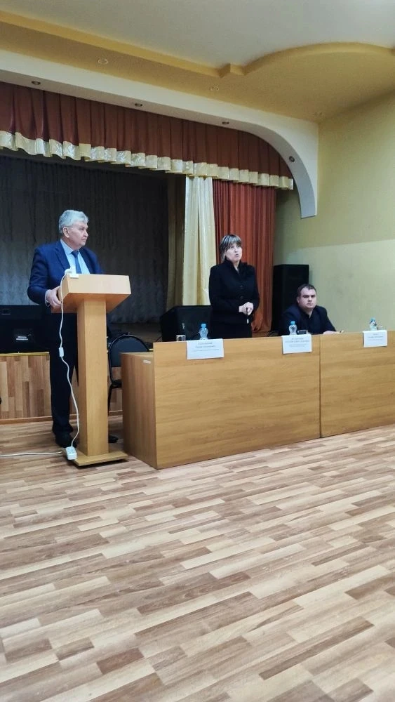 Сотрудники управления социальной защиты населения традиционно принимают участие во встречах с жителя