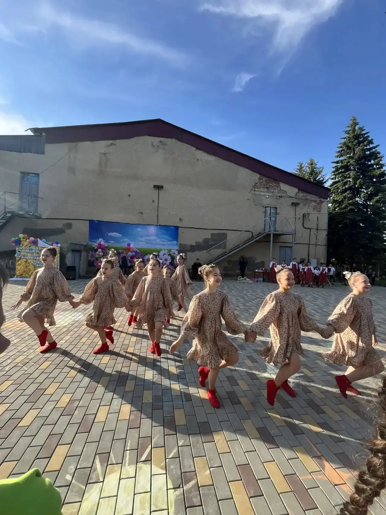 💃Образцовый хореографический ансамбль «Белые Россы» (руководитель Ольга Коваленко) вно...