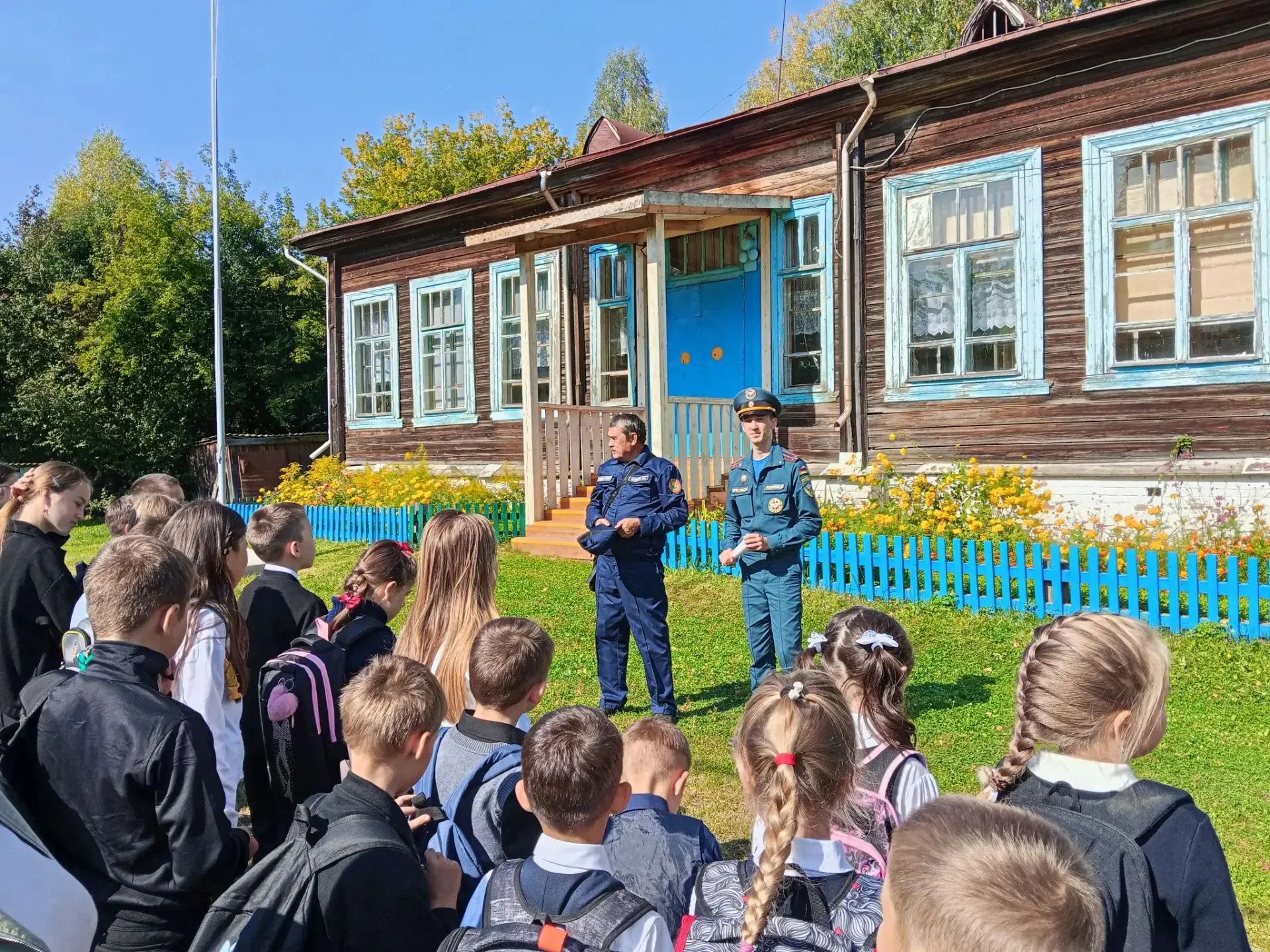 Продолжается месячник безопасности 🦺