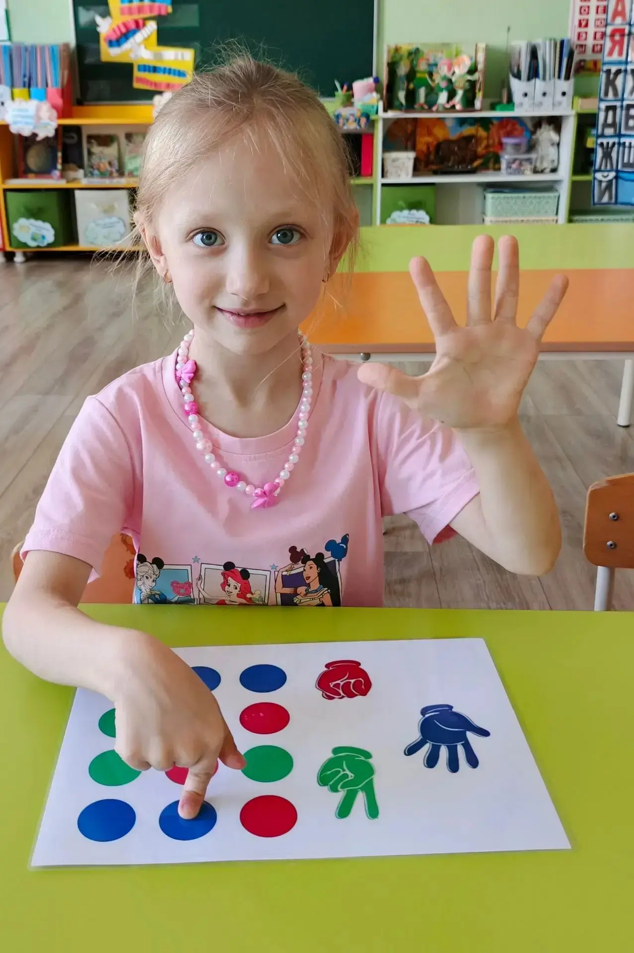 Нейроигры для детей 5-6 лет -это специальные игровые упражнения , который в игровой форме развивают 
