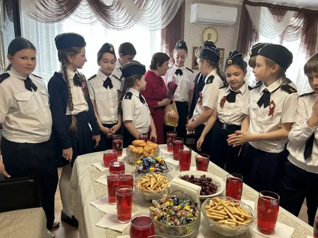 🇷🇺 «Парад у дома»: связь поколений в Абрау-Дюрсо  Есть события, которые остаются в сердце навсегда. 