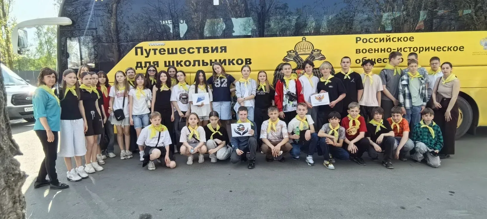 В рамках программы «Дороги Победы» ученики 6 "А" класса (классный руководитель Фирсова Н. К.) и 7 "А