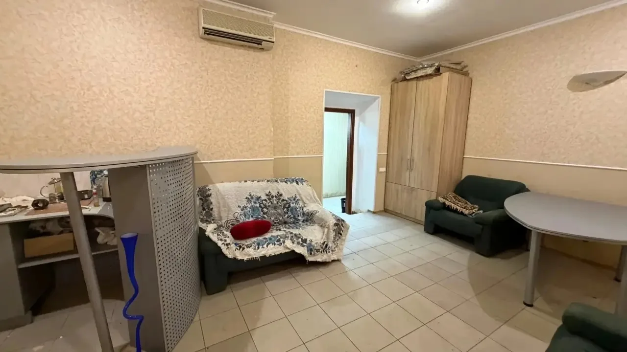 Сдам 2 комн. помещение, Центр, Ворошиловский район, пр.Гурова, ул. Челюскинцев, 50м2, 1...