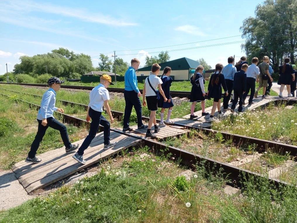 📌Железная дорога — зона повышенной опасности. В рамках месячника безопасности дорожног...