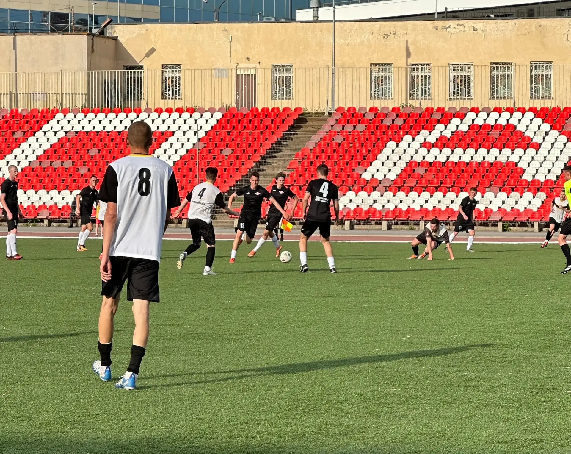В Чебоксарах состоялся второй тур Чемпионата Чувашской Республики по футболу 2026 при поддержке глав